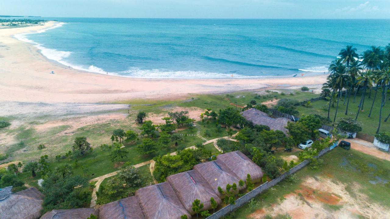 فندق Blue Waters آروغام المظهر الخارجي الصورة